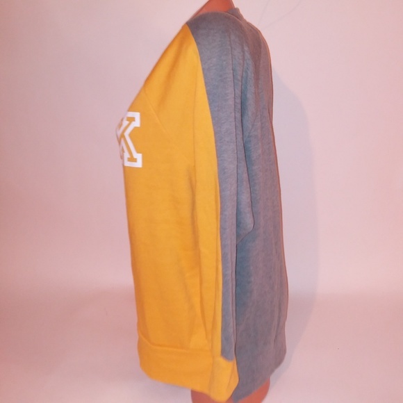 Victoria Secret PINK‎ Sweater - Picture 4 of 5